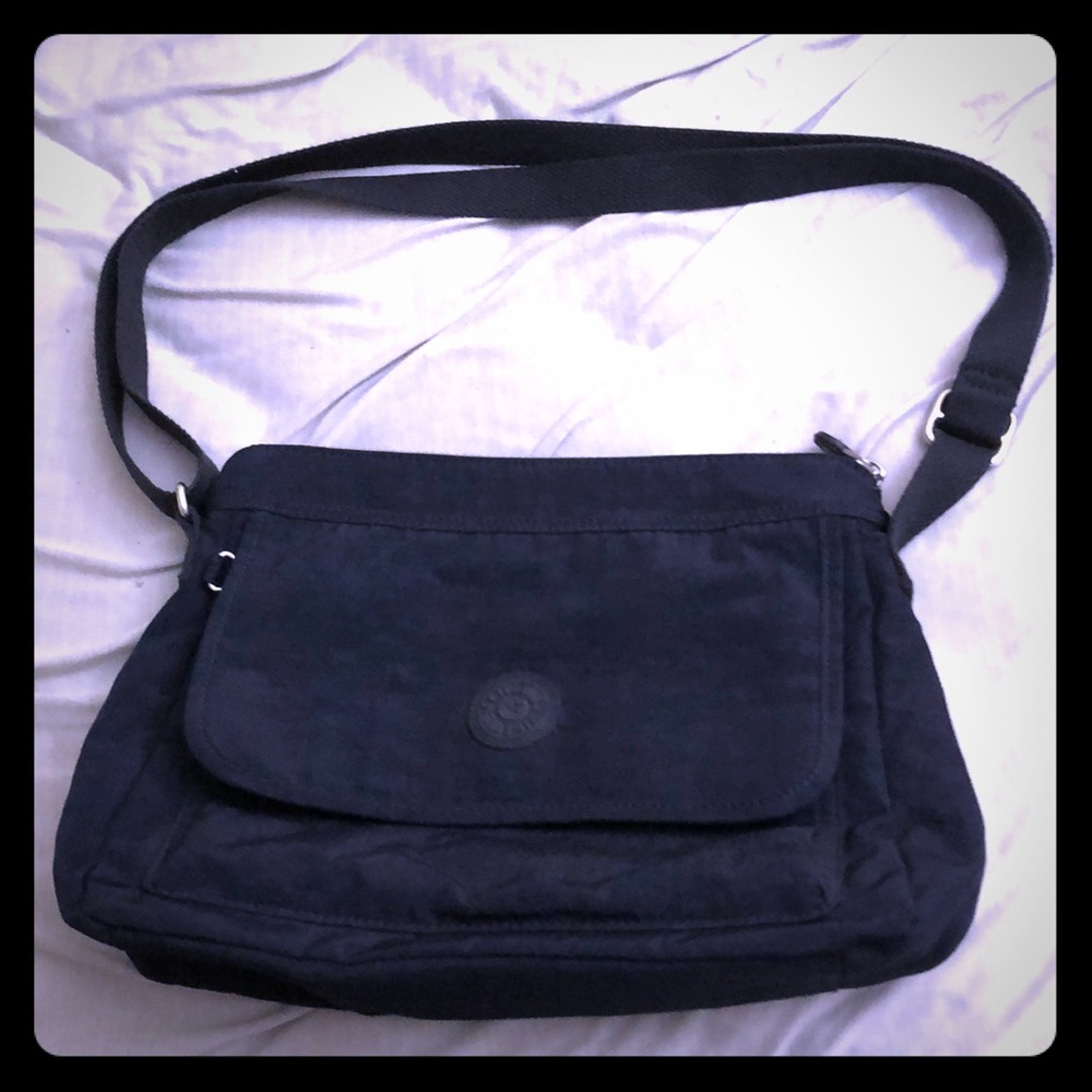 Navy Kipling crossbody